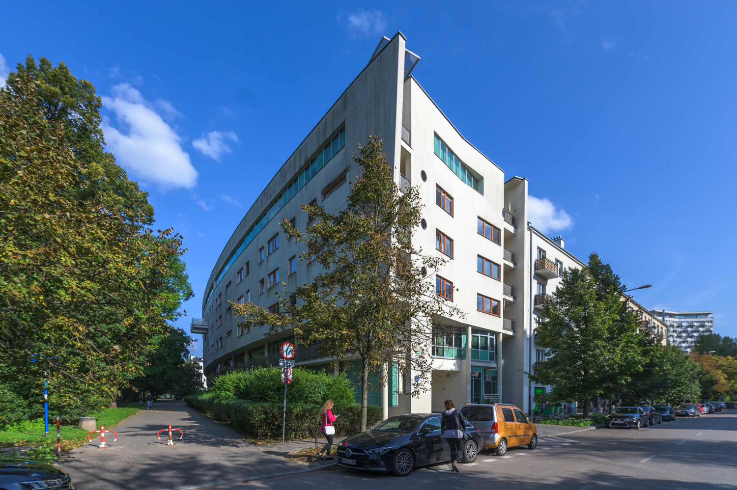 Zdjęcie architektury budynku Budynek mieszkalno-usługowy